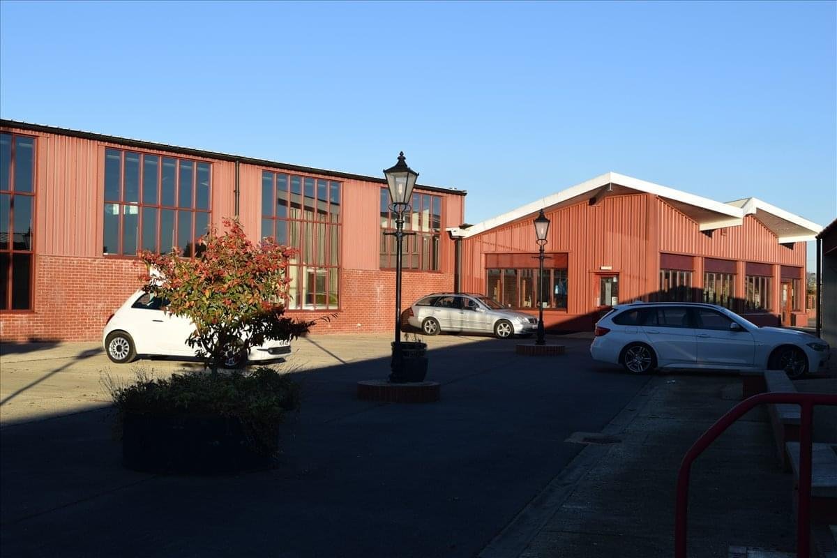 Snetterton Park Spaces to Lease