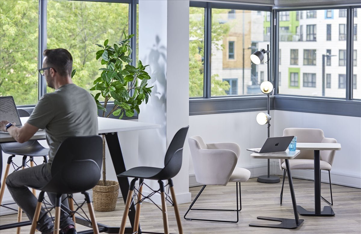 Southampton Station Quarter Private Serviced Offices for 3-12 People