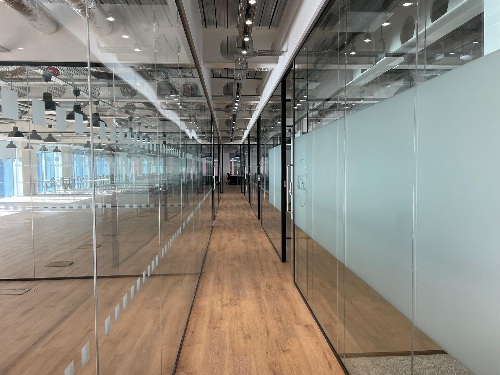 Cubo — Premium Coworking Spaces & Hot Desks Across the UK