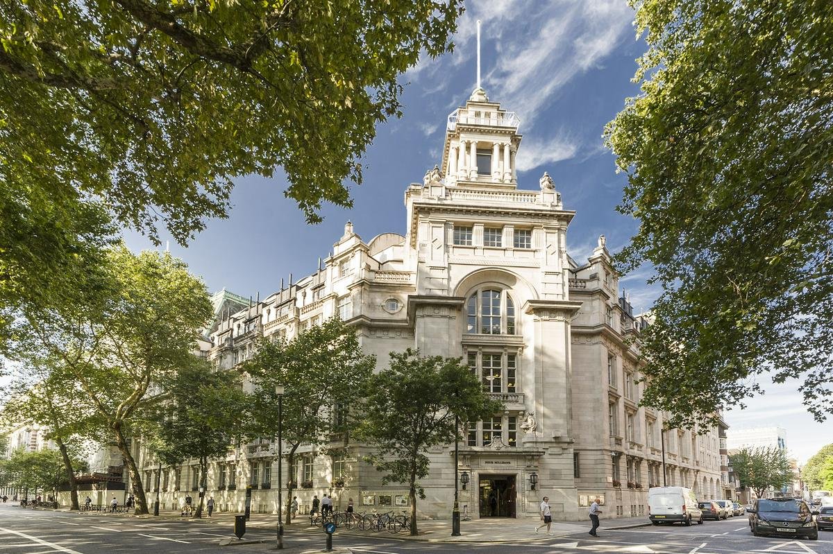 4 Millbank